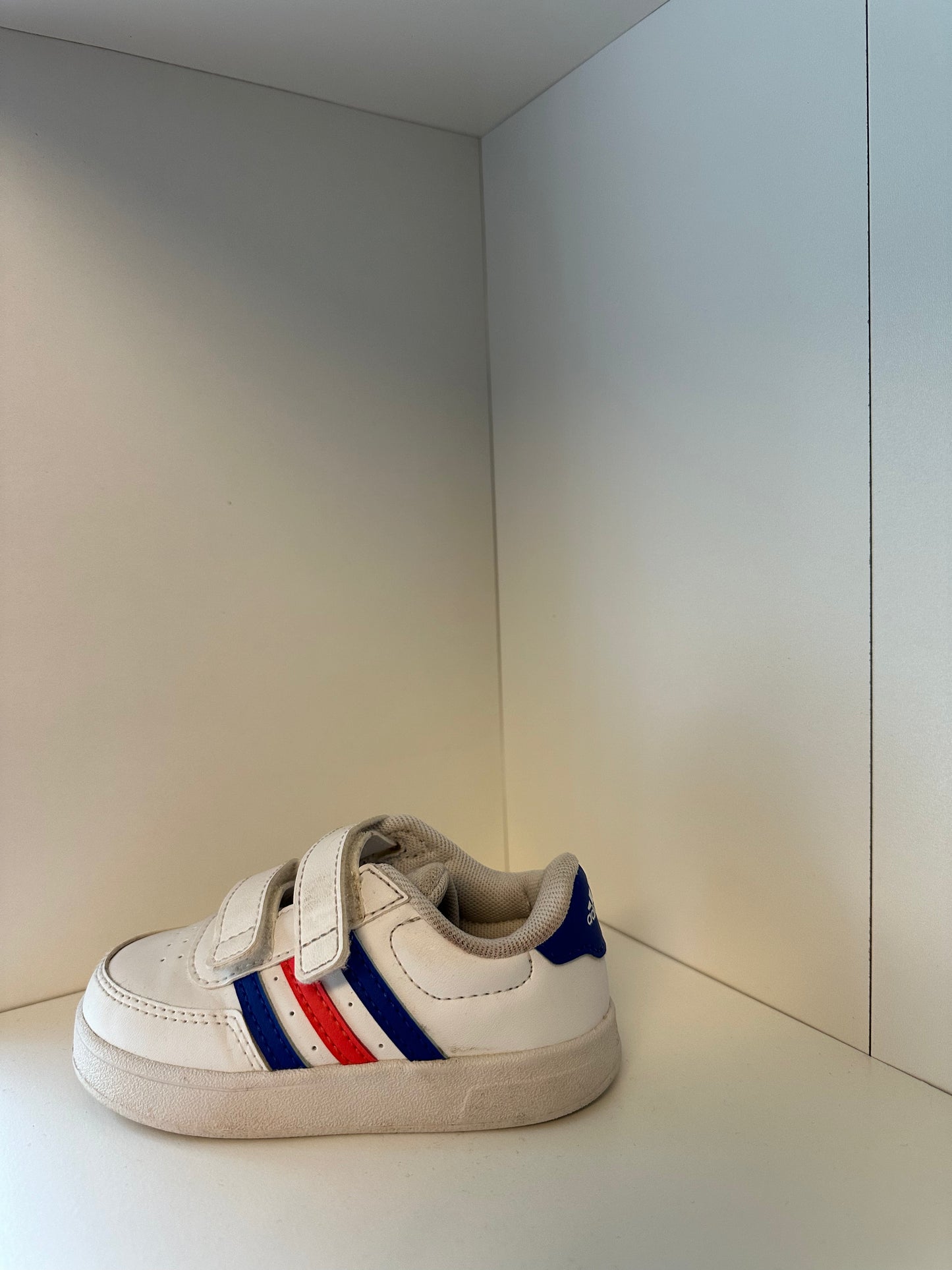 Basket adidas